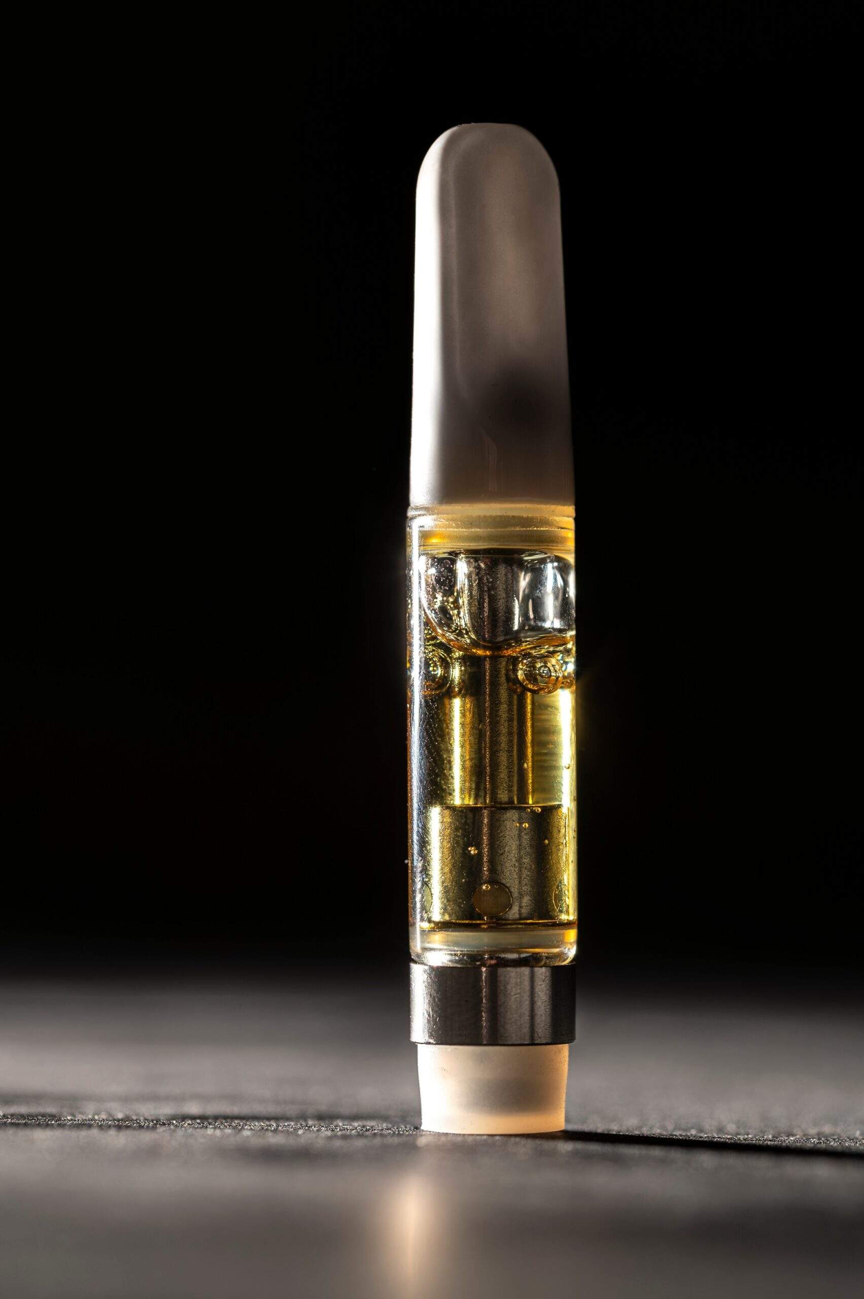 Experience Natural, Gold Oil Quality with Muha meds carts