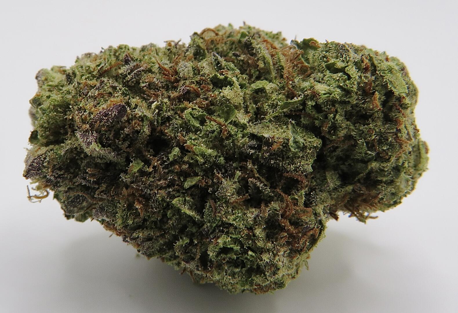 Banana Jealousy Strain Explained: Potency, Flavor, and Convenient Home Delivery