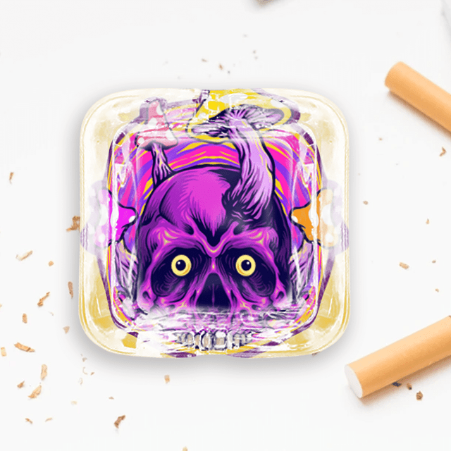 Stand Out with Custom Ashtrays: MunchMakers’ High-Quality Wholesale Smoke Accessories